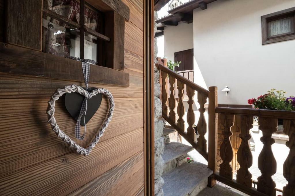 Апартаменты Vecchio Fienile Аоста Экстерьер фото